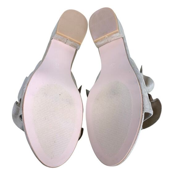 Tan Ruffled Faux Suede Slide Sandals Low Block Heel Size 9.5 NWOT - Picture 6 of 9